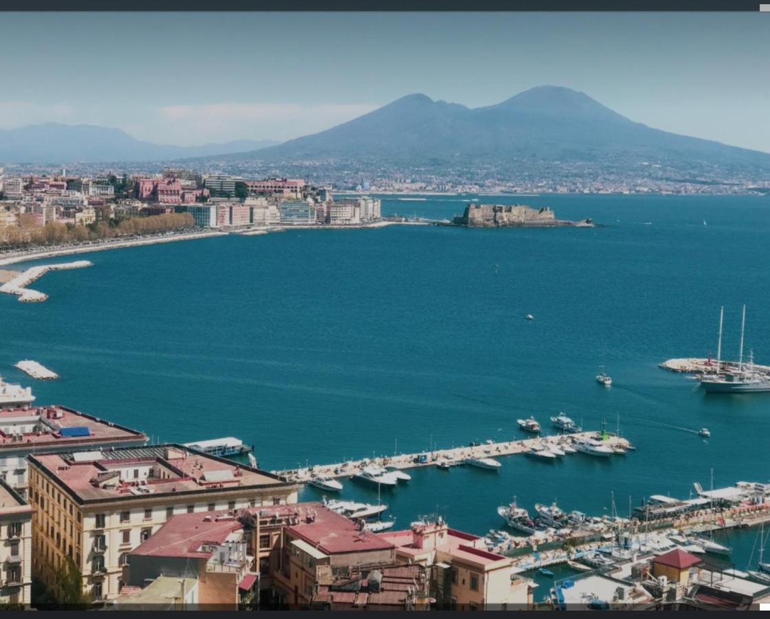 Bernini 20 Bed and Breakfast Napoli Eksteriør billede
